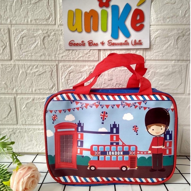 

ECER - TAS KITAB TIDUR Bingkisan Lebaran idul Fitri Anak Goodie Bag Souvenir Ulang Tahun Full Print