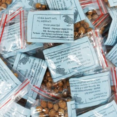 OBAT GIRING KEKET PIL BURUNG MERPATI DARA JAMU VITAMIN NAGA SAKTI