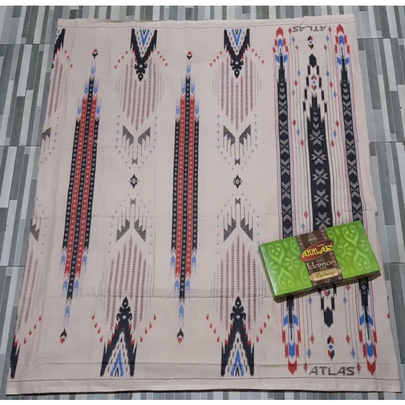 SARUNG ATLAS IDAMAN MOTIF KEMBANG