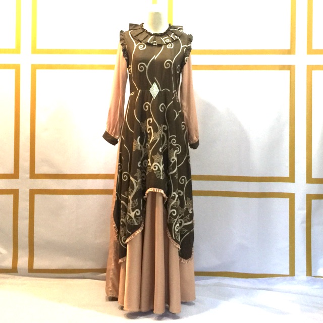 Gamis Etnik Kombinasi Batik Tulis Gambir dengan Satin