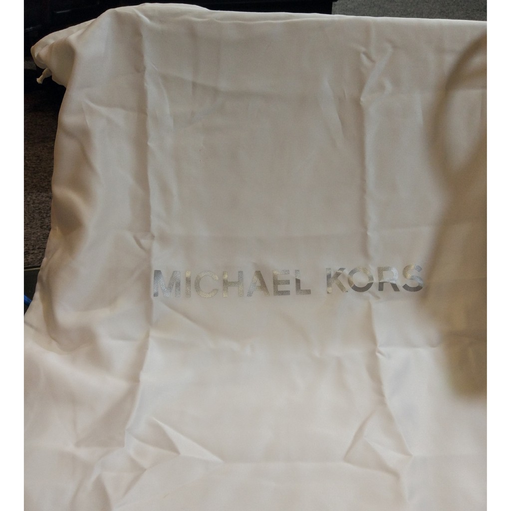 

goodie bag / kantong / tas serut Michael kors