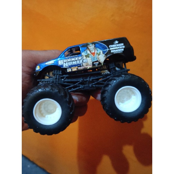 Hot Wheels Monster jam Bounty Hunter