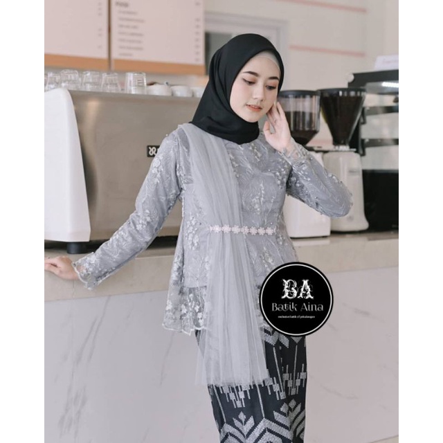 BATIK COUPLE KEBAYA MODERN KEBAYA TUNAGAN KEBAYA LAMARAN KEBAYA WISUDA KEBAYA KONDANGAN-Set Kebaya+Rok