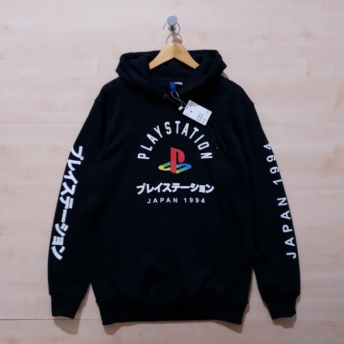JAKET HOODIE H&M PLAY STATION JAPAN BLACK - M
