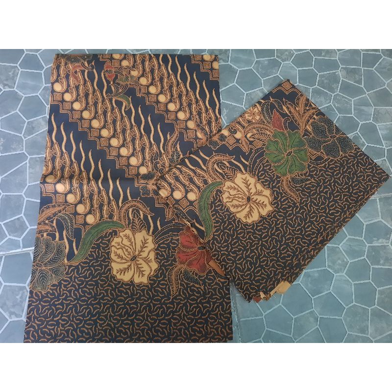 batik sogan colet / jarik colet  / jarik sogan colet / jarik wedding / jarik pernikahan / jarik srag