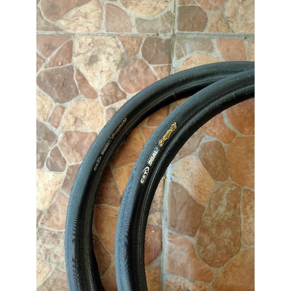 ban luar cst speedway 20 x 1.35