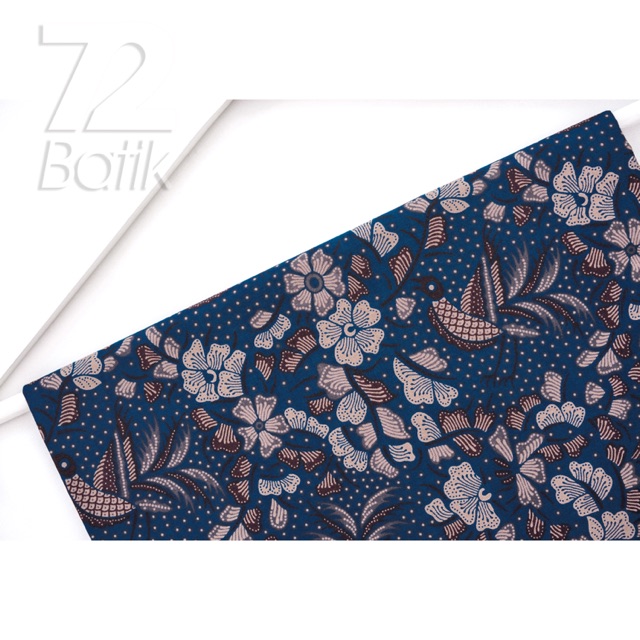 KAIN BATIK KATUN Premium Motif Burung Kembang Warna Biru Putih 723317 Cap 72 Jarik Jarit Samping Kebat Panjang Batik Katun Modern Premium Bahan Seragam Batik Pernikahan Kantor Keluarga Murah Kamen Jadi Batik Bali Lembaran