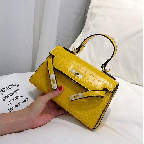 TFT AX9765 AX335 E174 (3 TAS BS 1 KG) TAS BATAM TAS IMPORT TAS WANITA SLING BAG TAS SELEMPANG 02440