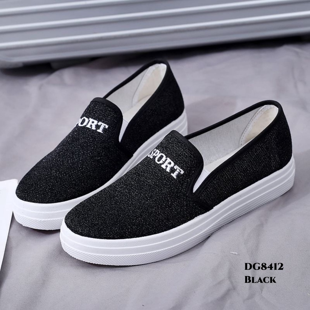 WYN SNEAKERS CASUAL SPORT FASHION KOREA NYAMAN ANTI SLIP DG8412