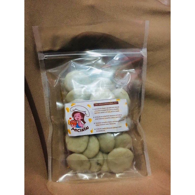 

CIPAK (CIMOL DEMPAK ISI AYAM DENGAN CHILLI OIL)