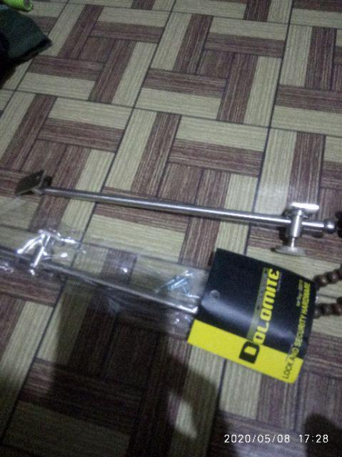 Lamskar Putar Kunci Jendela Hak Angin Cantelan Jendela