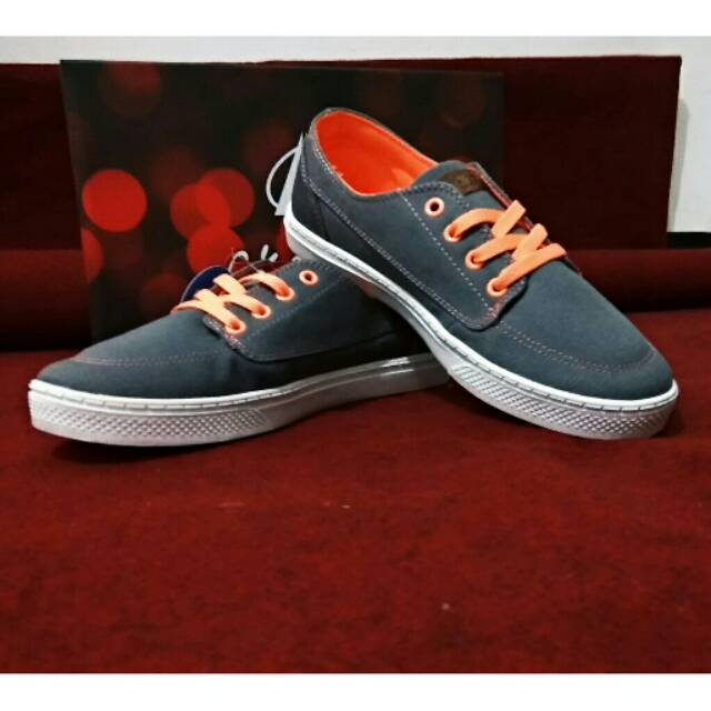 Sepatu wanita tali sneakers original ARDILES VELVET Size 37 - 40