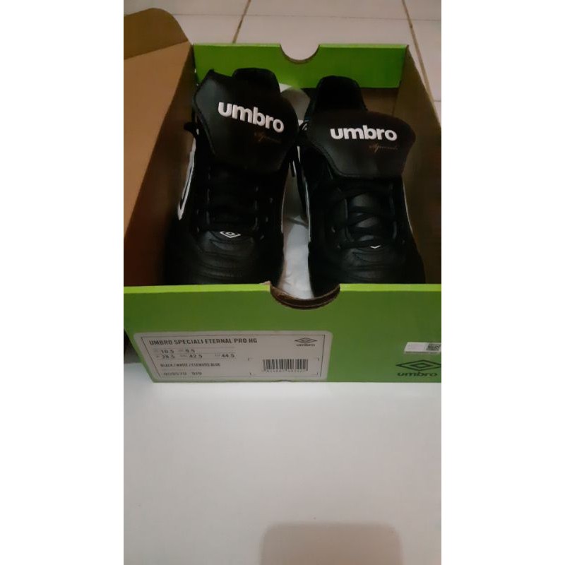 Umbro Speciali Eternal Pro HG