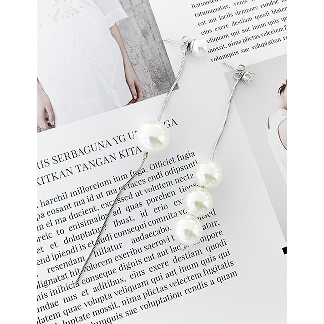 LRC Anting Tusuk Fashion Gold S925 Silver Needle Imitation Pearl Asymmetric Tassel Earrings F90741