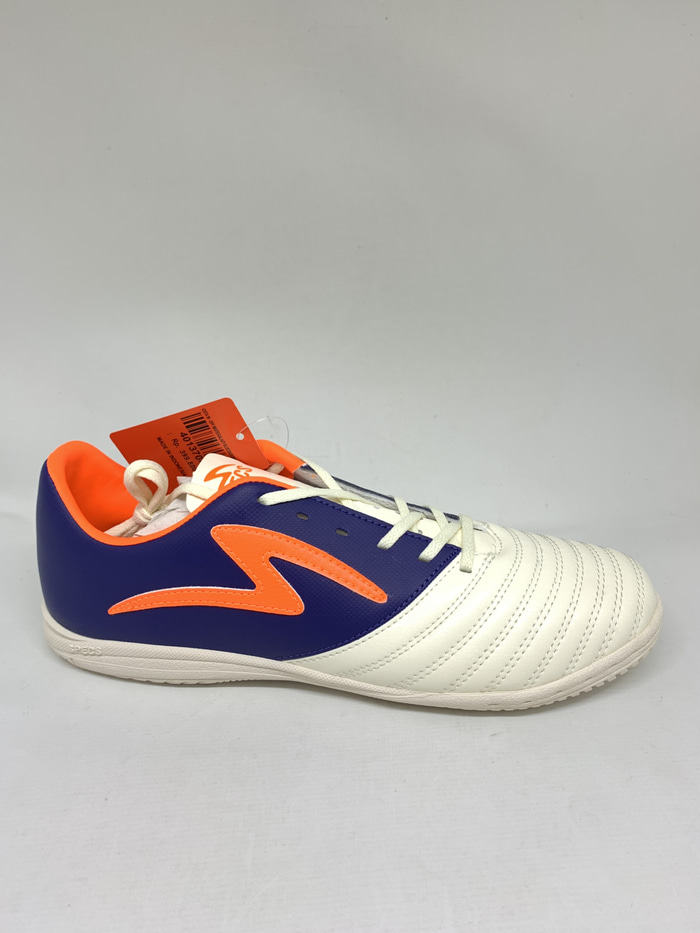 Sepatu futsal specs original IOSTA IN putih biru orange new 2020