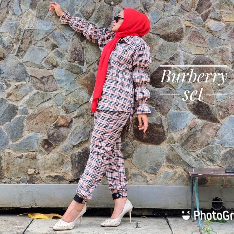 set celana burberry