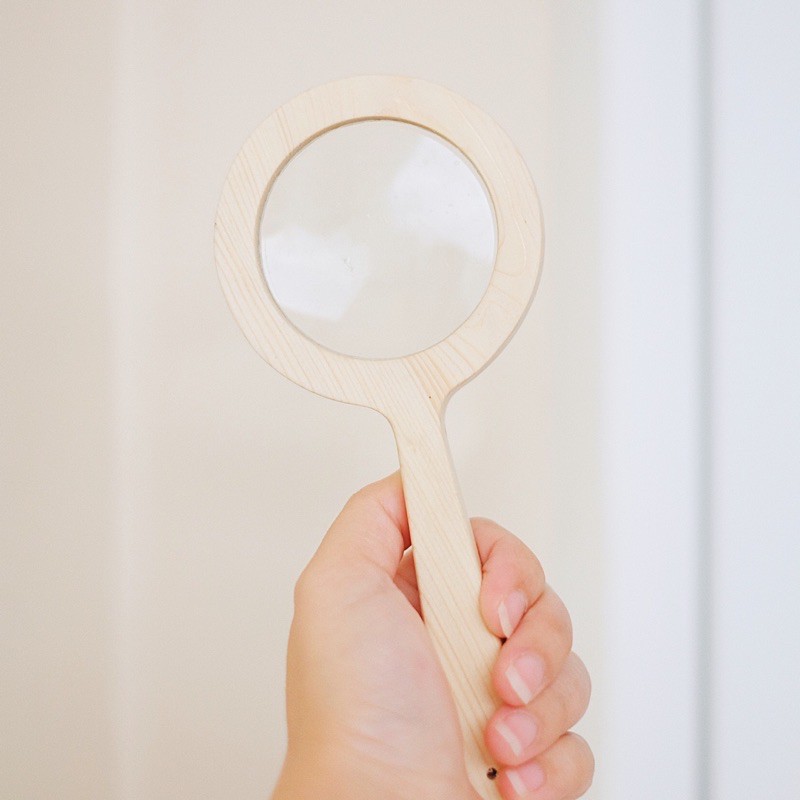 Wooden Magnifier