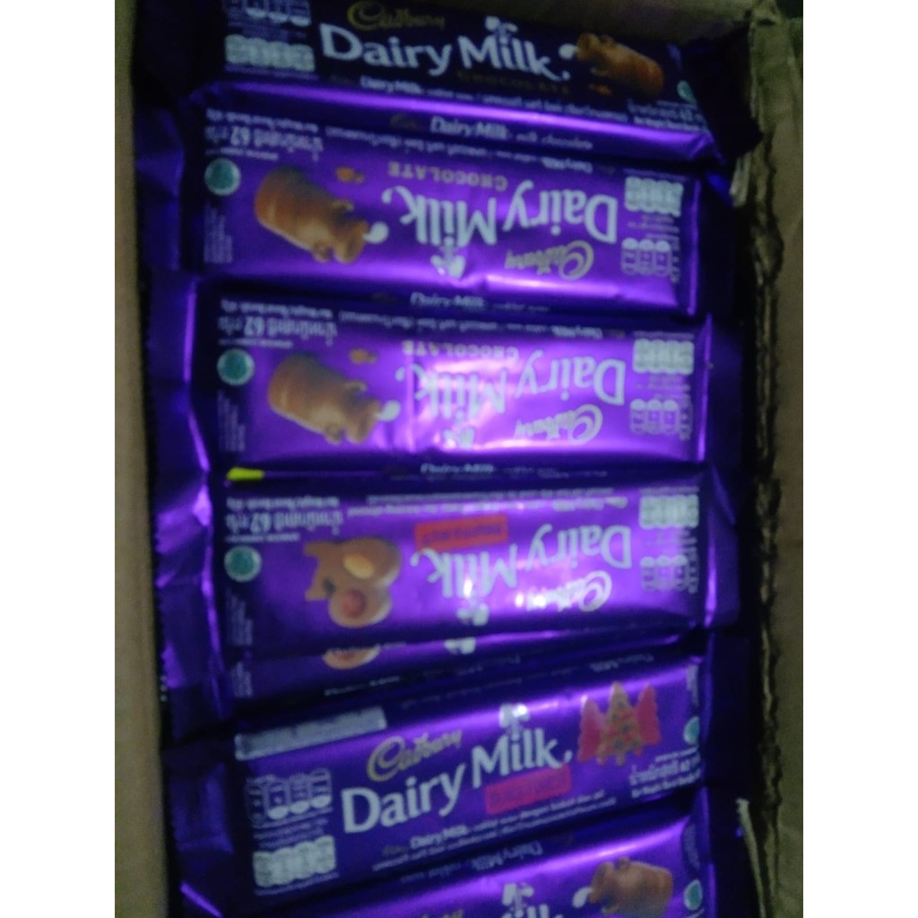 

Cadbury dairymilk 62gr berbagai rasa