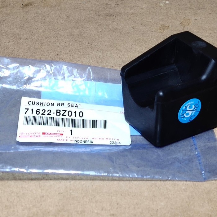 Karet Bantalan Jok Bangku Belakang Avanza Xenia Original 71622-BZ010