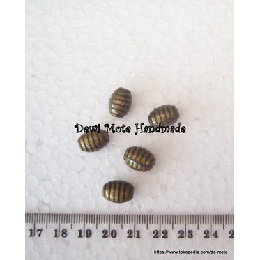 

Isi 10 pcs Manik Akrilik Kepompong Coklat Bahan Aksesoris