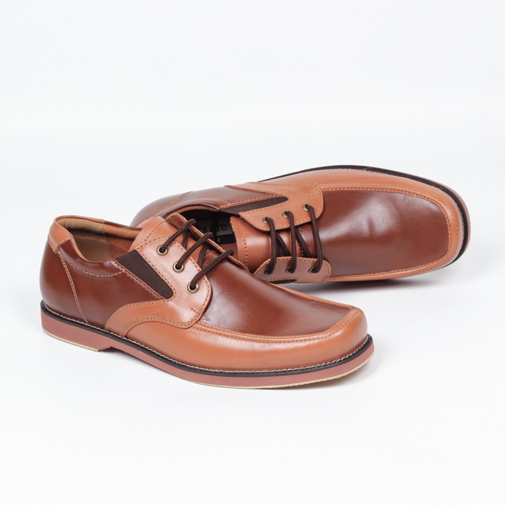 Sepatu kulit pria sepatu casual Le Coultre