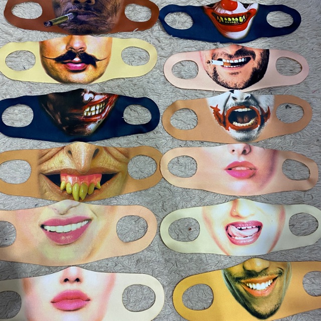 Masker scuba motif mulut