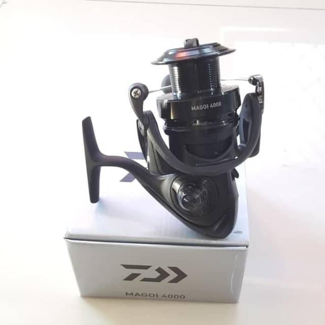 Reel Spinning DAIWA MAGOI 4000 POWER HANDLE