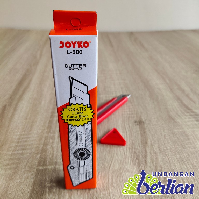 

Cutter Joyko L-500 Besar BONUS GRATIS 1 TUBE ISI CUTTER