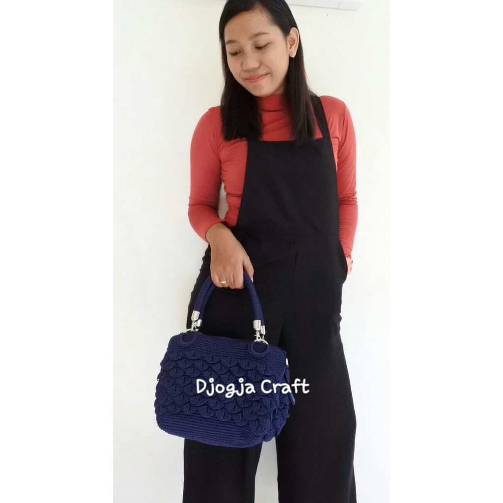 Tas Rajut Pesta Sisik - Biru Dongker