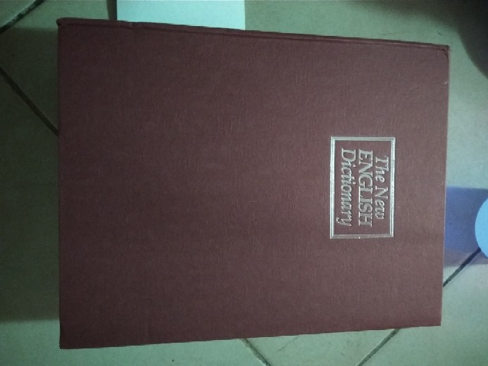 [cod] Kotak Penyimpanan Rahasia / Brangkas Buku