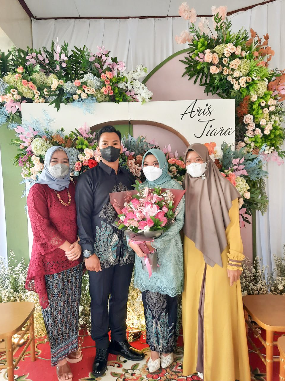 Baju Batik Couple / Batik Set / Batik Lengan Panjang / Rok Plisket Set