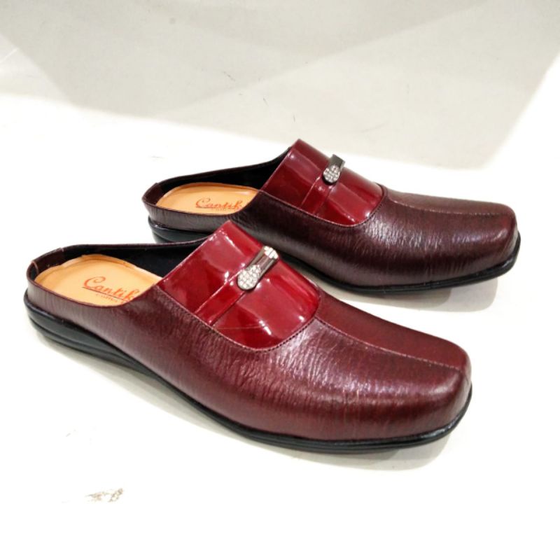 Sepatu Bustong Wanita Kulit Asli