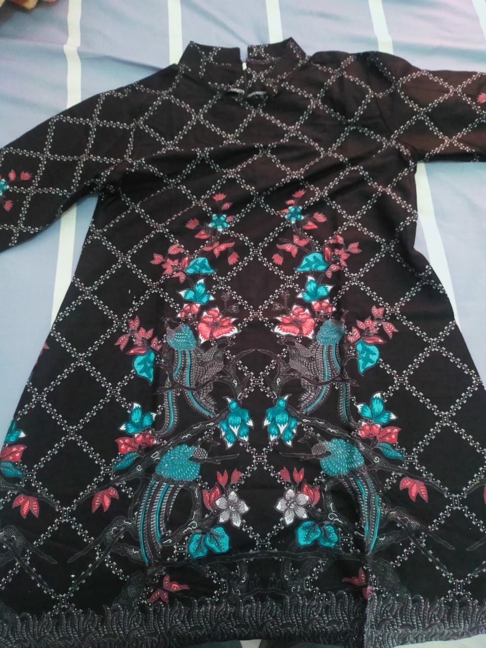 Batik Couple Kemeja Tunik Emhabatik New Arival Terseragamkan