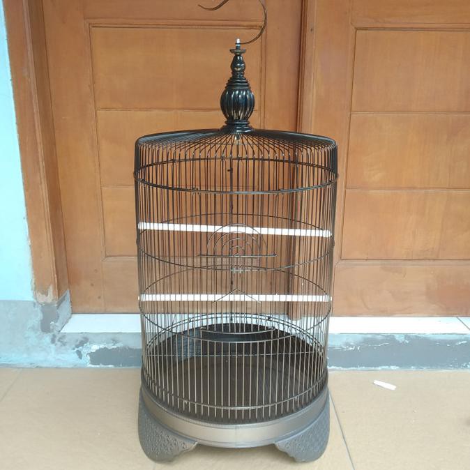 Buruan Serbu] Sangkar Kandang Besi Bulat Burung Lovebird Kacer Jalak Jumbo Merk Cc - Hitam