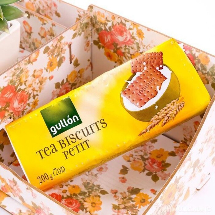 

Gullon Tea Biscuit Petit Snack Cookies Biscuit Teh Biskuit Kue Kering