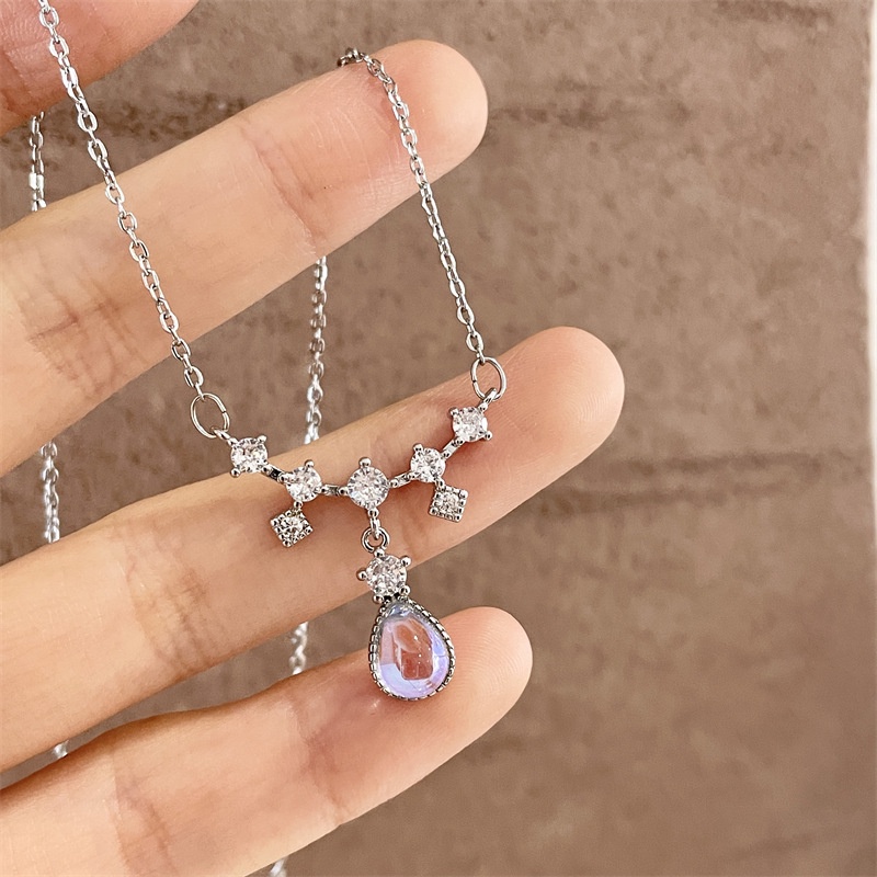 Kalung Rantai Liontin Batu Bulan Bentuk Tetesan Air Bahan Zirkon Gaya Korea Untuk Hadiah Ulang Tahun