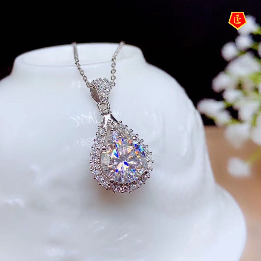 [Ready Stock]Water Drop Pear-Shaped Diamond Pendant Pt950 Platinum Micro-Inlaid Necklace Light Luxury