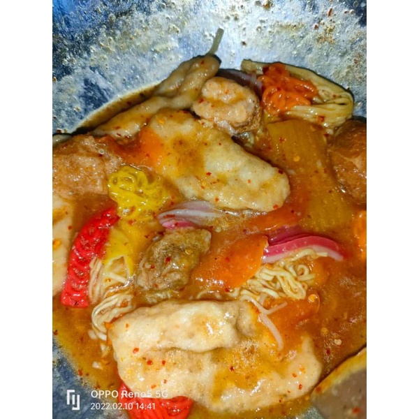 

SEBLAK NYEMEK KHAS SEBLAKKERINGAYU