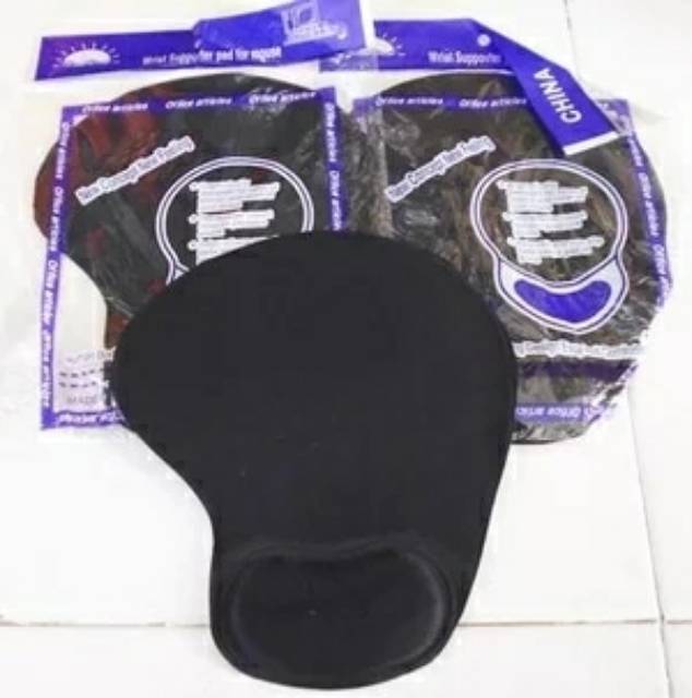 Mousepad bantal tatakan mouse import murah