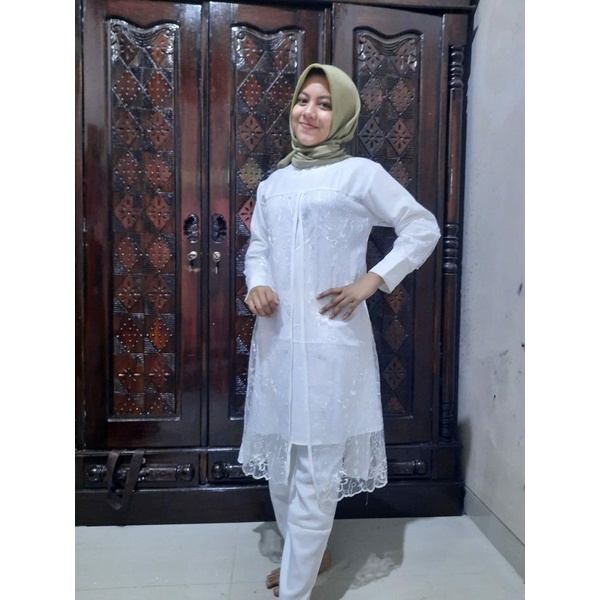 SETELAN BROKAT CELANA / SETELAN CEWEK