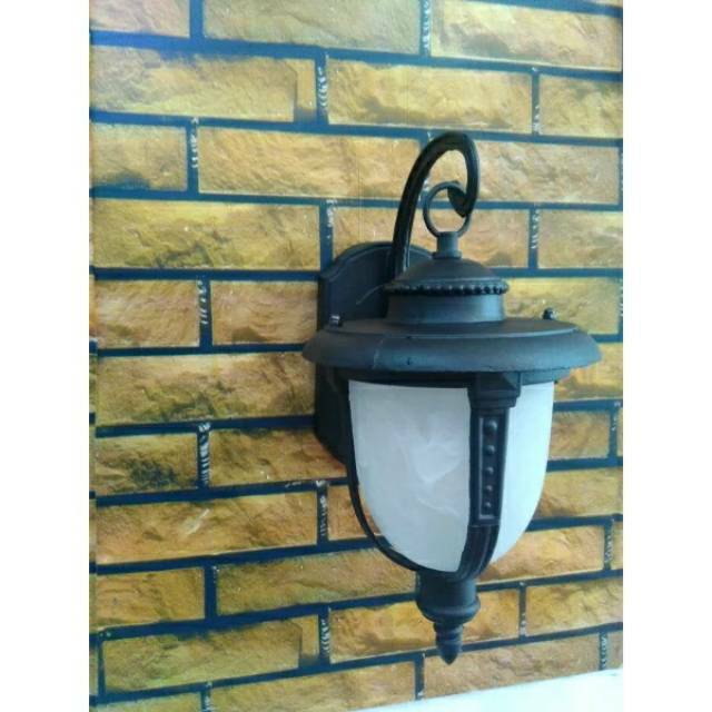 Lampu dinding 1031 model pancing Lampu tempel