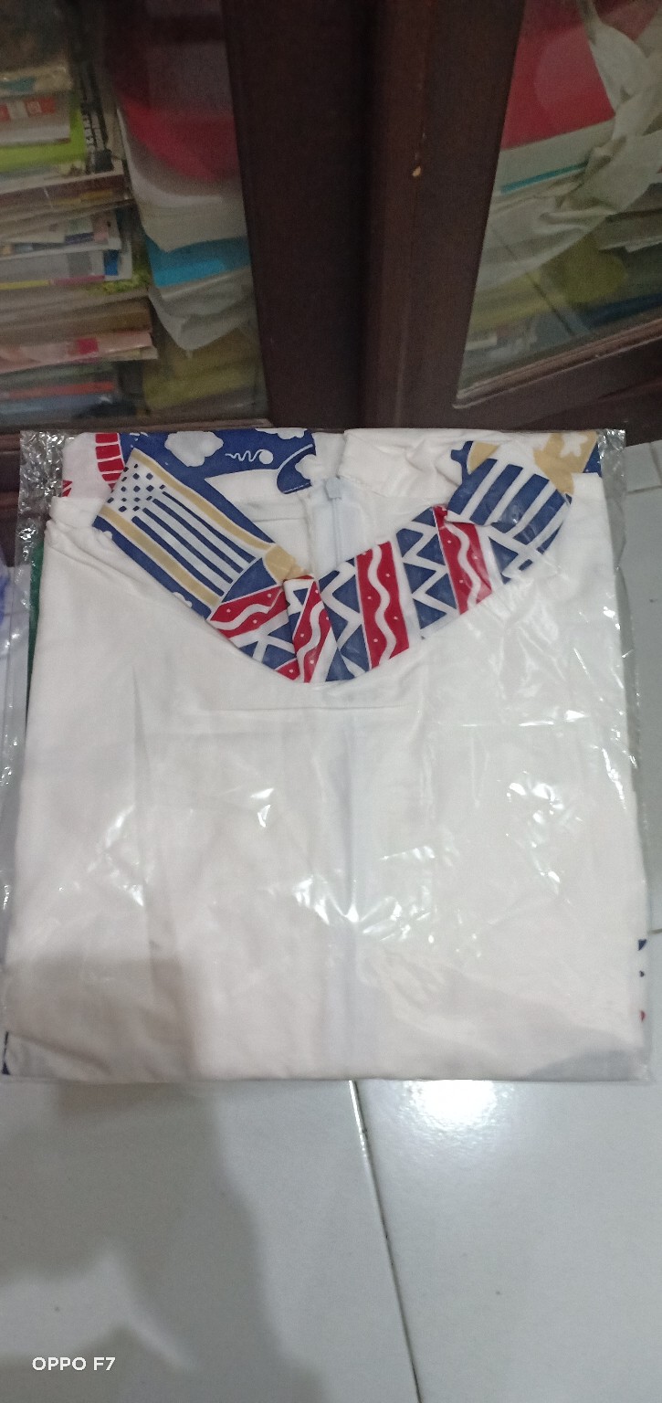 Tunik Batik Bu Tedjo Rombongan Tilik