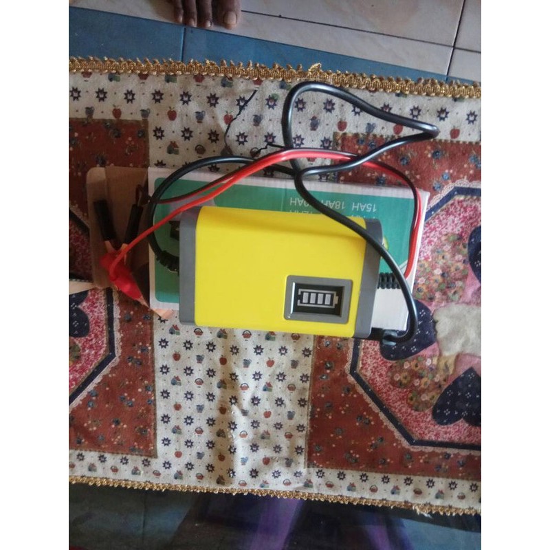 Charger AKI Cas Aki Otomatis / Charger Accu, Charger aki Mobil 2A