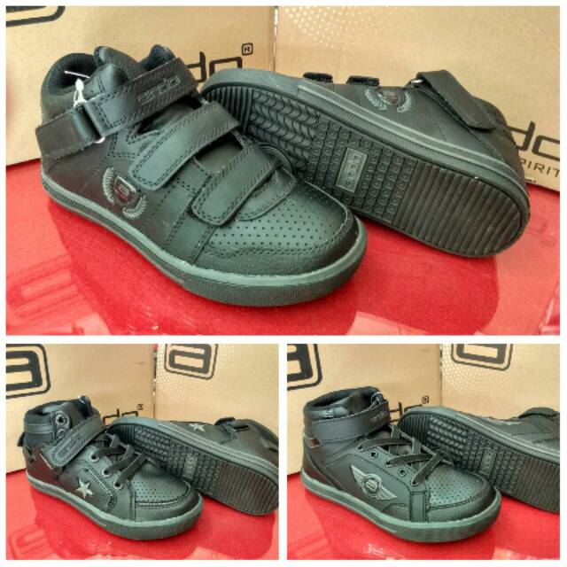 Sepatu sekolah boot ANDO