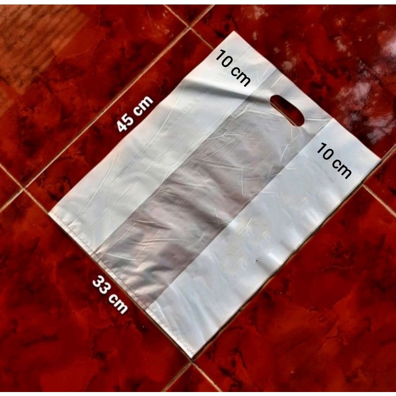 Kantong plastik Plong HD 33x45 cm untuk dus 30x20x12 / 25x25x10 cm