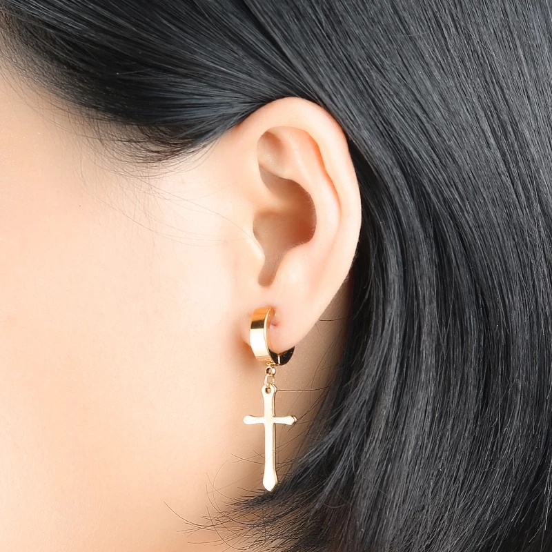 1 Pc Anting Stud Anti Pudar Bentuk Bulat Salib Bahan Titanium Gaya Hip Hop Punk Untuk Pria Dan Wanita