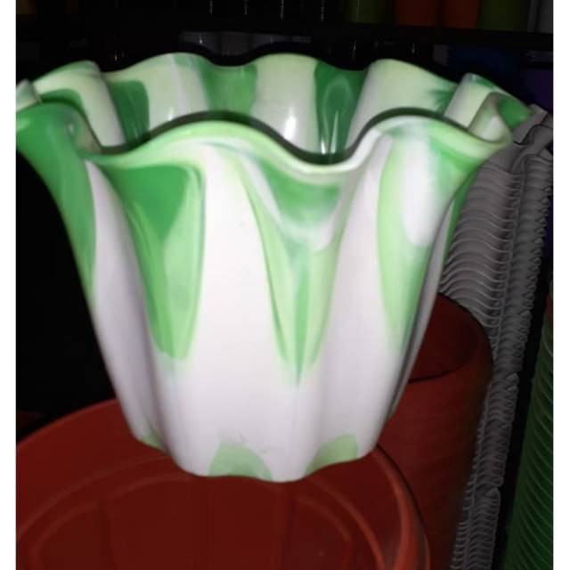 Pot bunga primadona diameter ukuran 25cm HIJAU