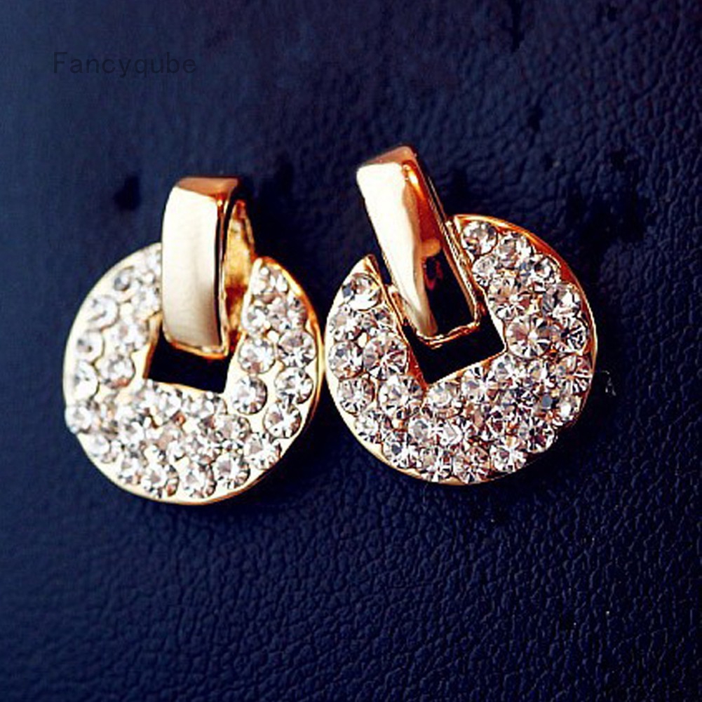 Anting Tusuk Gantung Bentuk Bulat Elegan dengan Berlian Imitasi Inlaid