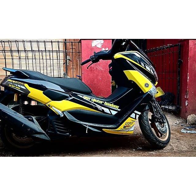 Decal nmax kuning