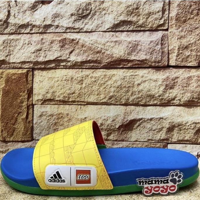 Sandal Anak - Adidas Adilette Comfort Lego (Original)